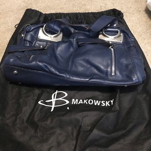 B. Makowsky Satchel